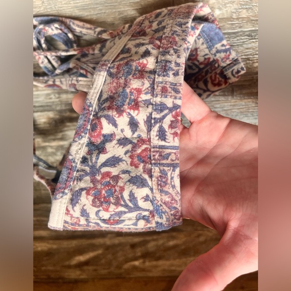 CHASER intimates • soft boho strappy patchwork floral print bralette •size small - Picture 14 of 16